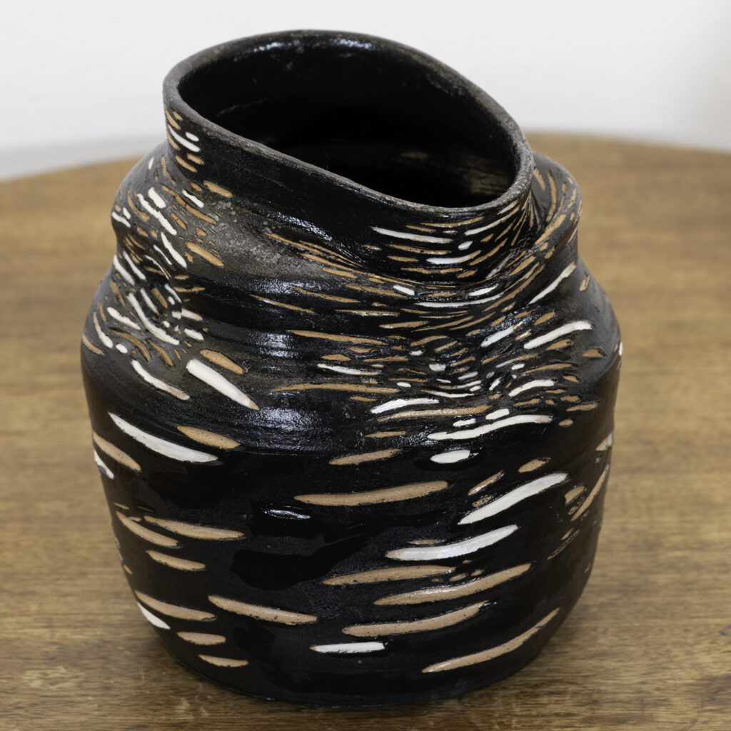 LYDIA HERSHAUER - Pull - Ceramic - 6.5 x 5.5 x 5.5 - $65